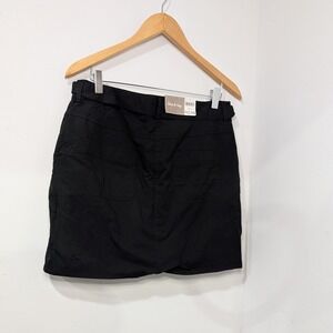 NWT‎ White Stag Womens Black Skort Utility Belted Hidden Short Size 10